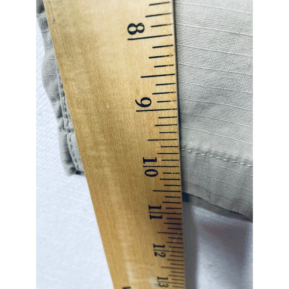 Micros Mens Plaid Cargo Shorts Gray Teal Size 38 Flat Front Skater‎ Utility Y2K - Picture 6 of 10